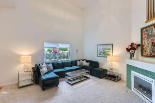 Sleeps 9 - Family Retreat - Scenic Trails - Views - 6