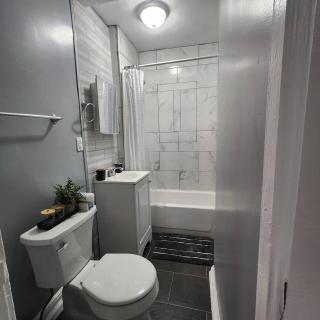 Bus Train 2 NYC Spacious 4BR SH - South Hackensack - 4