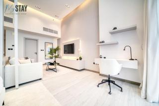 Luxurious Spacious Studio - 1