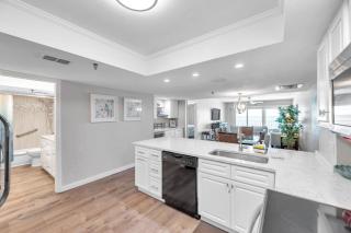 Sea Gate Condo 304 - 4