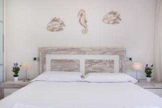 Cozy 2BR Retreat With Big Terrace, Peaceful Stay Minutes Away From the Beach - Arguineguín - 6