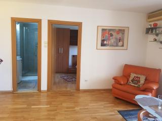 EVA Apartment - Bucharest - 8