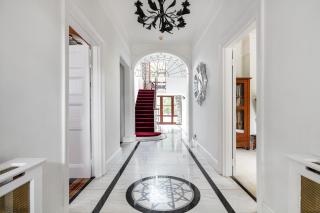 Luxury Family Country Estate - - 1