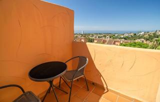 Nice Apartment In Marbella - 8