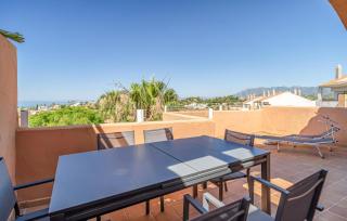 Nice Apartment In Marbella - Marbella - 2