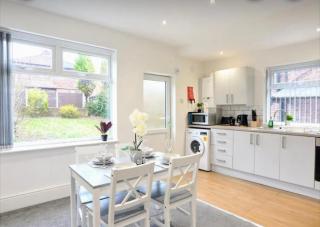 Miriam House - 1