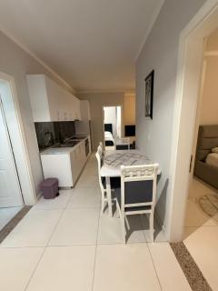 Apt plazh - Velipojë - 3