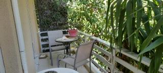 Apartment with a green balcony in Athens - Atene - 6