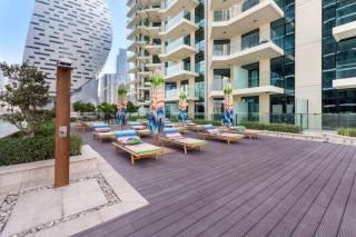 Loft-Style Studio - Canal View - Fully Furnished - Near Dubai Mall - Burj Khalifa - 8