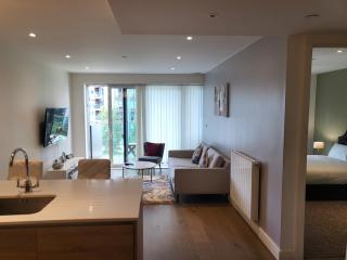 Divine Suite, London - Woolwich - 5