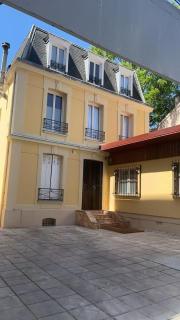 Votre Maison Lointaine - Pantin - 0