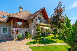 Helka Apartmanház - Balatonlelle - 9