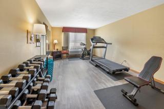 Quality Inn Greenville North - 1