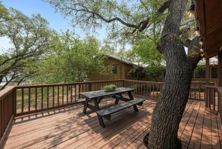 Sunrise Lodge - Dawn Suites - Spicewood - 2