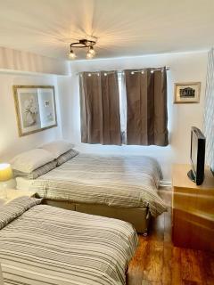 3 beds ,2 BEDROOM APARTMENT NEAR CITY CENTRE GLASGOW - Glasgow - 1