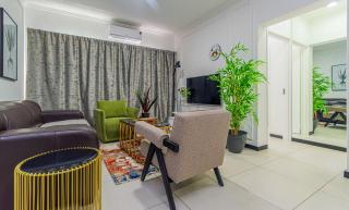 Luxurious sandton apartment with Inverter - Sandton - 8