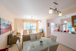 Stunning two Bedrooms Apartment Steps from the Beach - Saranda - 5