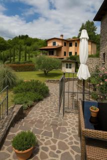 L'oasi nel borgo, un angolo di pace vicino a Bagnone - 1