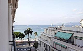LA CROISETTE élégant studio avec balcon et vue mer aperçu - 6
