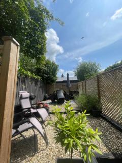 The Bolthole - Nailsworth - 1