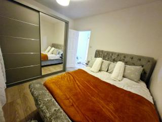 Bright 2 bed maisonette flat in Romford - Dagenham - 8