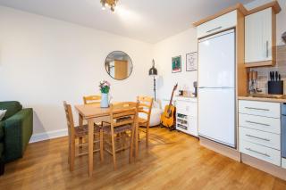 Stylish and trendy 2bed apartment in city centre - Dublin - 6
