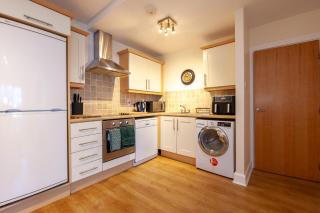 Stylish and trendy 2bed apartment in city centre - 7