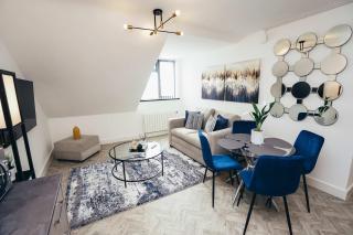 Hen & Chickens Luxury Apartments, Free Parking, By DerBnB - Derby - 0