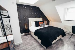 Hen & Chickens Luxury Apartments, Free Parking, By DerBnB - Derby - 1