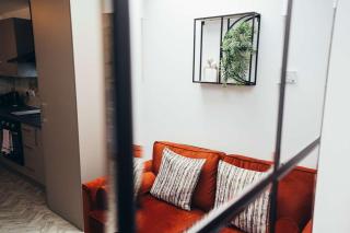 Hen & Chickens Luxury Apartments, Free Parking, By DerBnB - Derby - 3