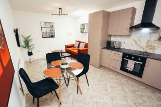 Hen & Chickens Luxury Apartments, Free Parking, By DerBnB - Derby - 9