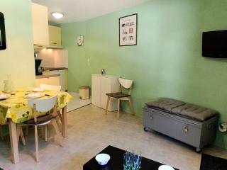 Appartement cosy avec balcon, à proximité du centre aquatique et des randonnées - FR-1-771-38 - Les Adrets - 3