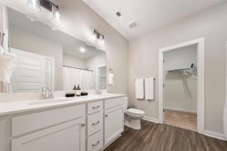 Modern 4BR Home with Game Room and Fire Pit - Near Downtown Cullman - Cullman - 3