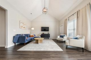 Modern 4BR Home with Game Room and Fire Pit - Near Downtown Cullman - Cullman - 2