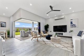 Aura Luxe Family Stay - Berrimah - 0