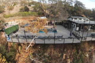 Kaweah River Cabin with pool - 2