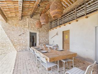 Magnifique Mas Provençal avec Piscine à Eygalières - 19 Couchages, 8 Chambres, Billard, et Plus ! - FR-1-599-3 - Eygalières - 2