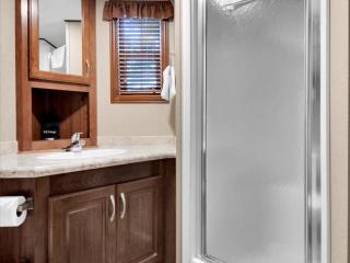 Lovely 1BR Cottage with Loft - 8