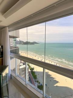 3 Dorm. Frente Mar com Churrasqueria #16 - 1