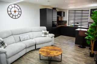 Luxury 2 Bed West London, Free Parking - Uxbridge - 3