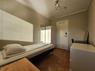Single room 210 - near Kristiansand - - 6