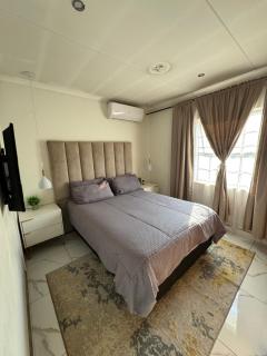 Loresa's Cozy House - Centurion - 3