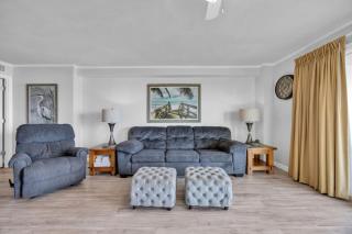 Oceanfront w Stunning Views Amenities Galore - Myrtle Beach - 2