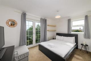 Spacious 3 Bed Short Walk to Atlantic Wharf - Cardiff - 9