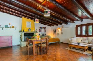 Aspromonte Yellow House - Bitonto - 2