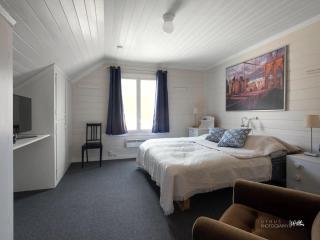 Hus nær butikk, sentrum & rekreasjon - Hol - 6