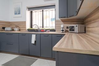 A 2BR maisonette fully equipped with AC in St Julians by 360 Estates - St Julian's - 5