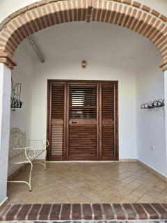 Giove Rubea - Appartamenti in pieno centro storico a Orosei - 5