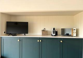 Hillbyre - Limpley Stoke - 3