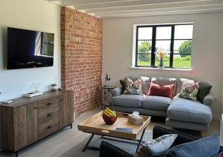 Gatehouse - Limpley Stoke - 5